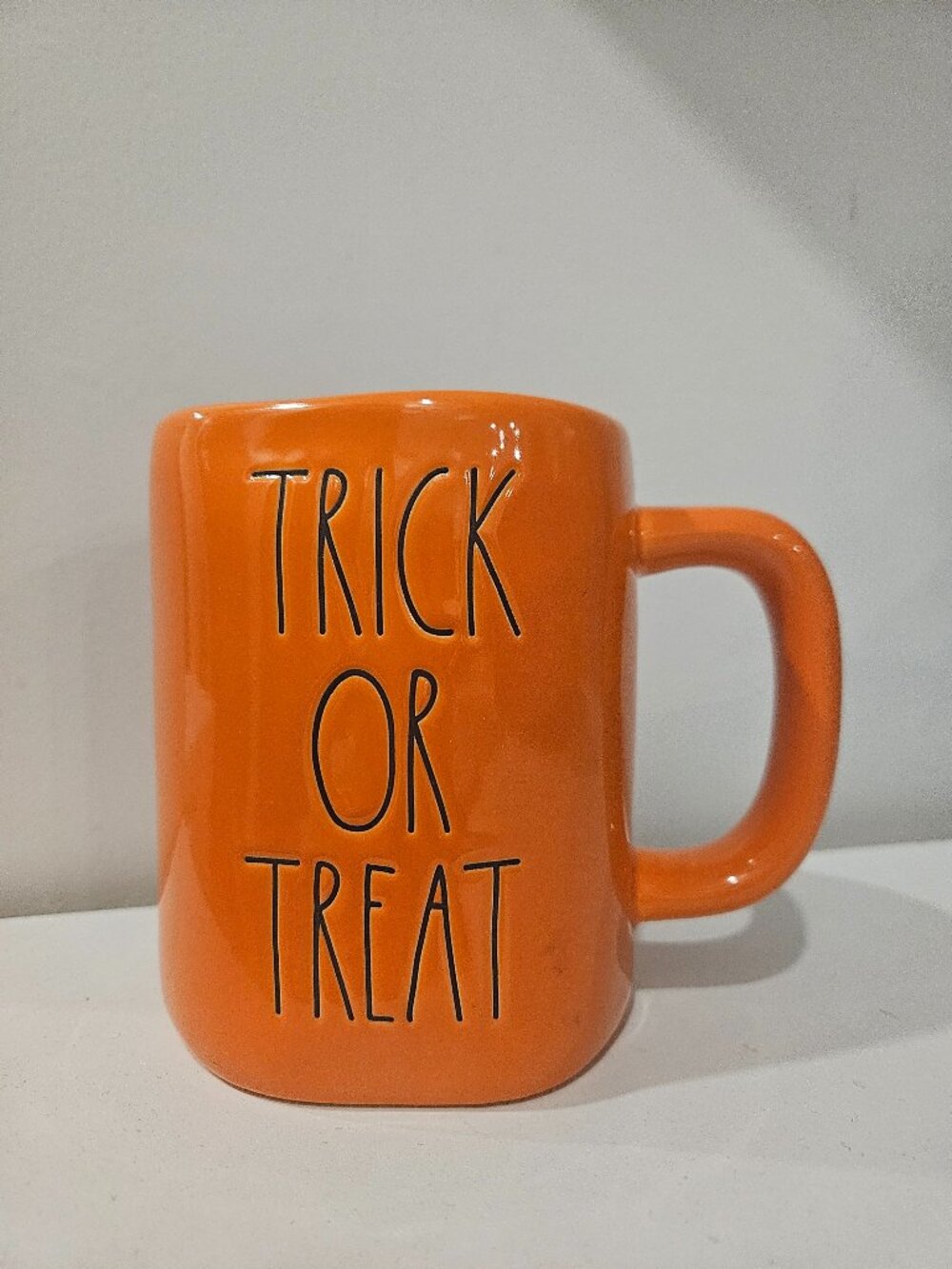 Rae dunn halloween trick or treat mug